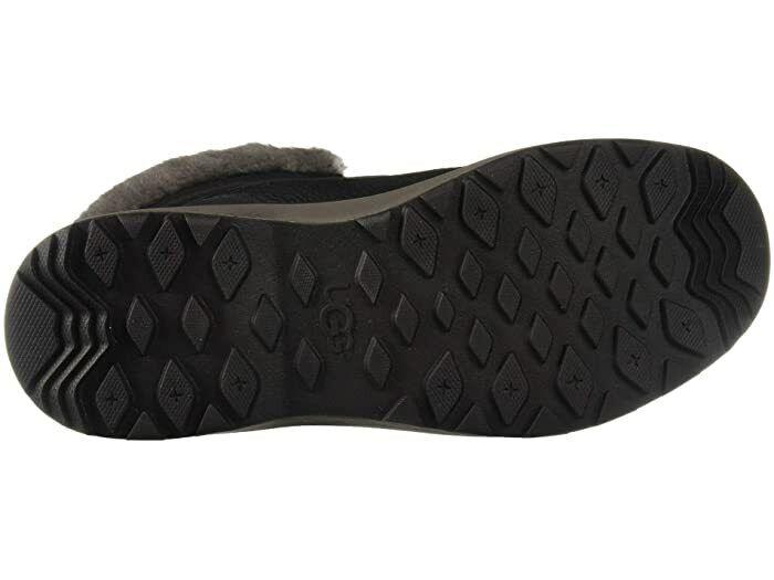 Ugg Women's Adirondack III Boot AikCulture