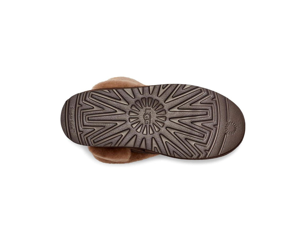 Ugg Women's Classic Chillapeak AikCulture