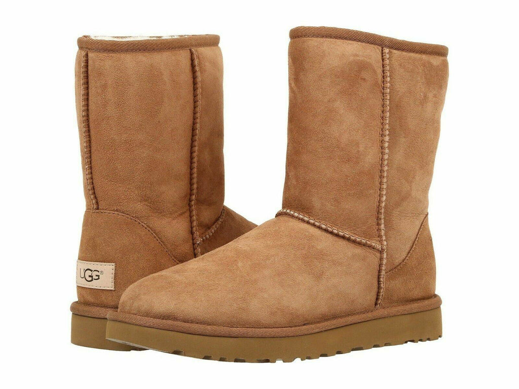 Ugg Women's Classic Short II AikCulture