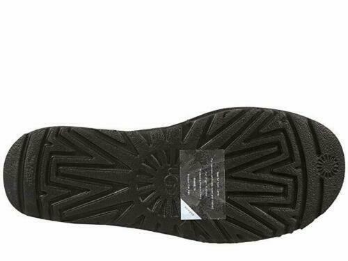 Ugg Women's Classic Short II AikCulture